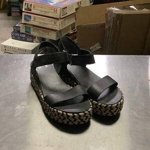Sorel Black and Tan Wedge Sandals